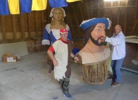 Les monteurs arrivent