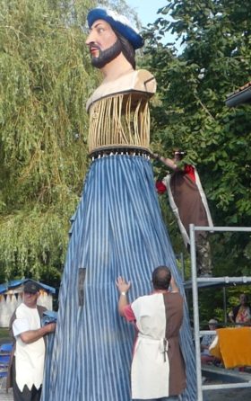 Fin de la pose du premier vêtement